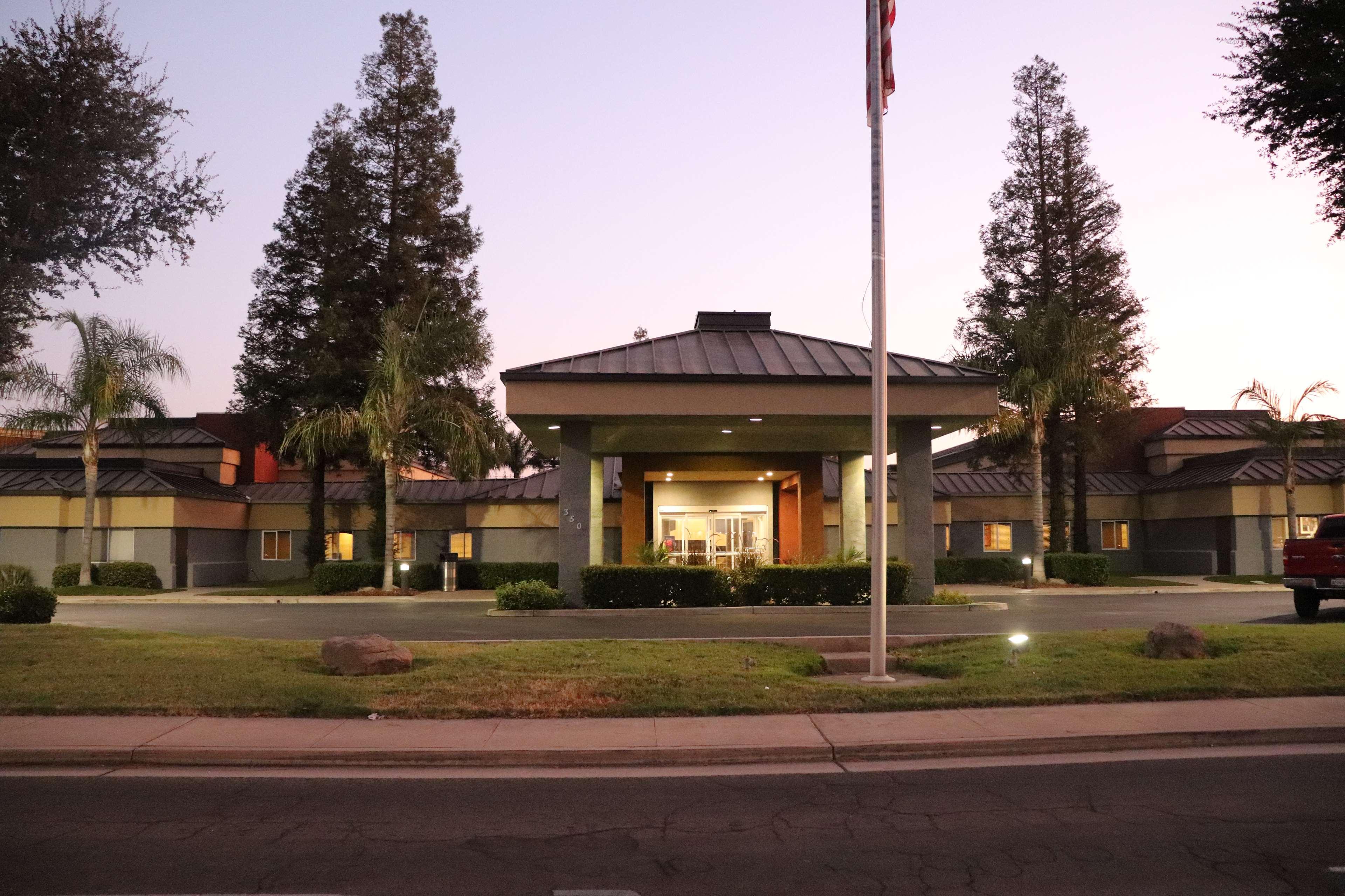 Best Western Porterville Inn Екстер'єр фото