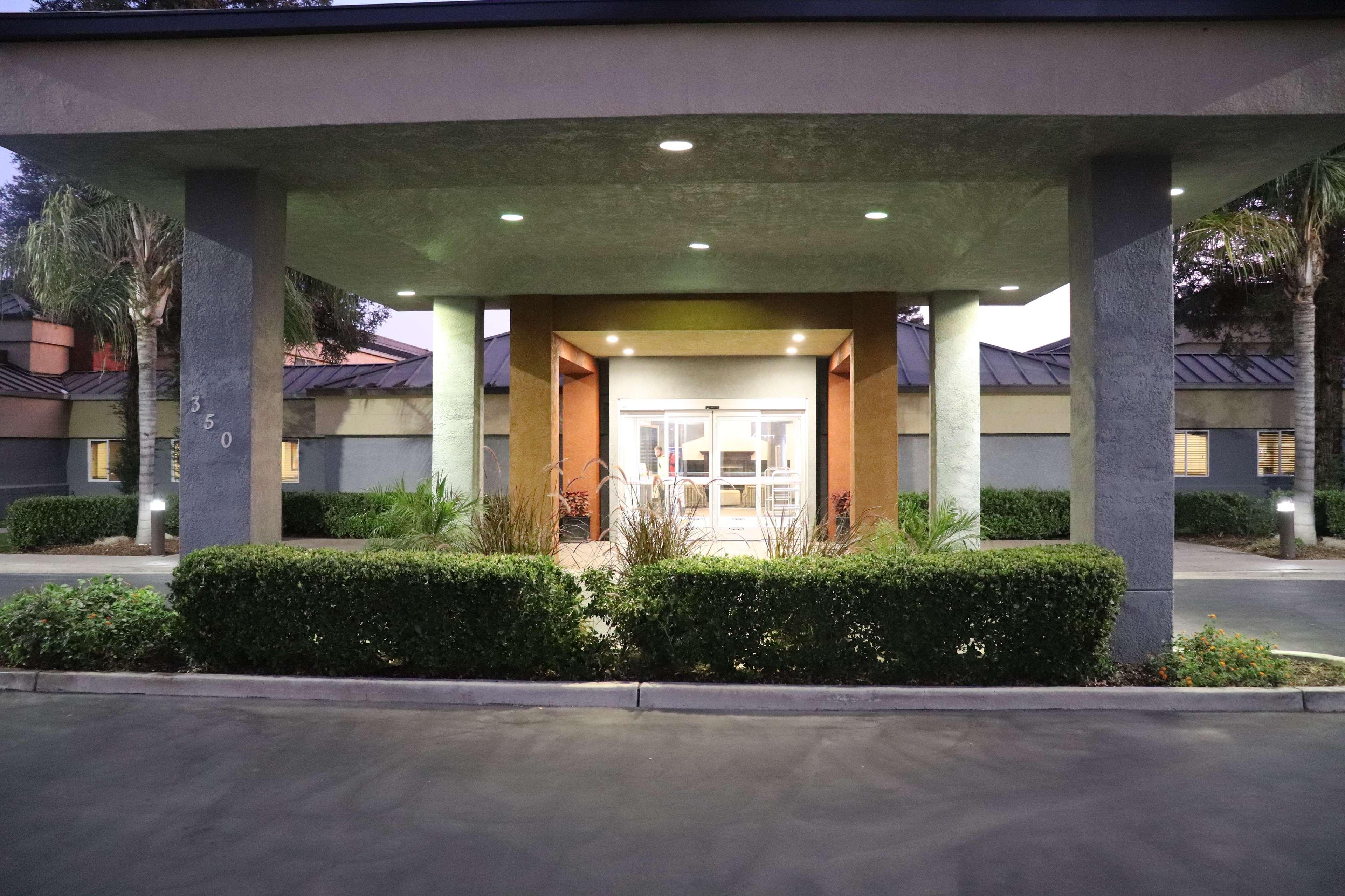 Best Western Porterville Inn Екстер'єр фото