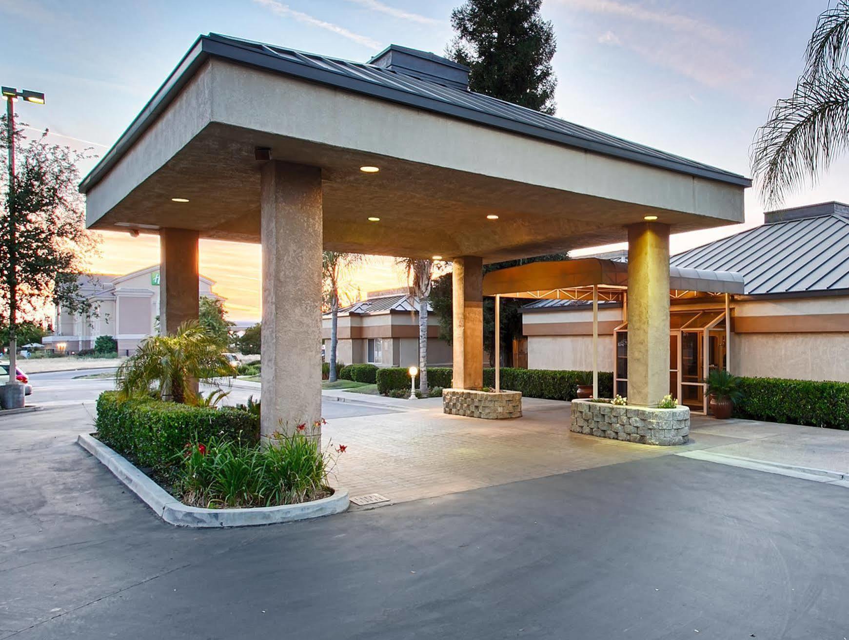 Best Western Porterville Inn Екстер'єр фото