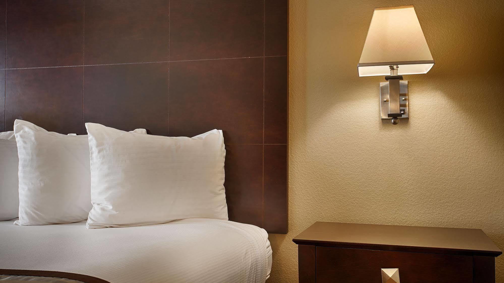 Best Western Porterville Inn Екстер'єр фото